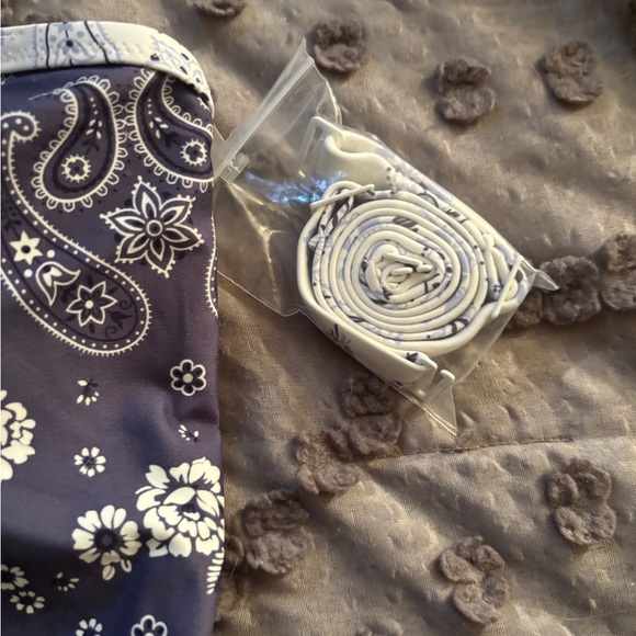 Paisley Print One-Piece Swimsuit Aerie - Picture 3 of 6